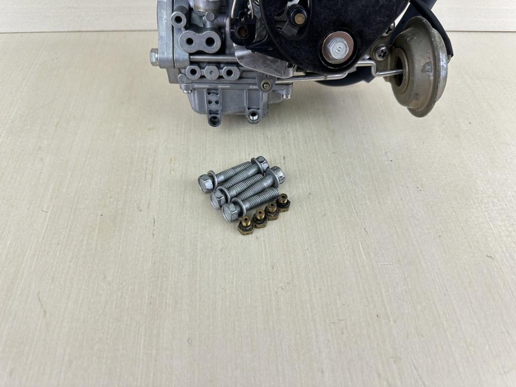 2003 Yamaha 80HP 4 Stroke Outboard Carburetor Set 1 2 3 4 Top Middle Bottom 