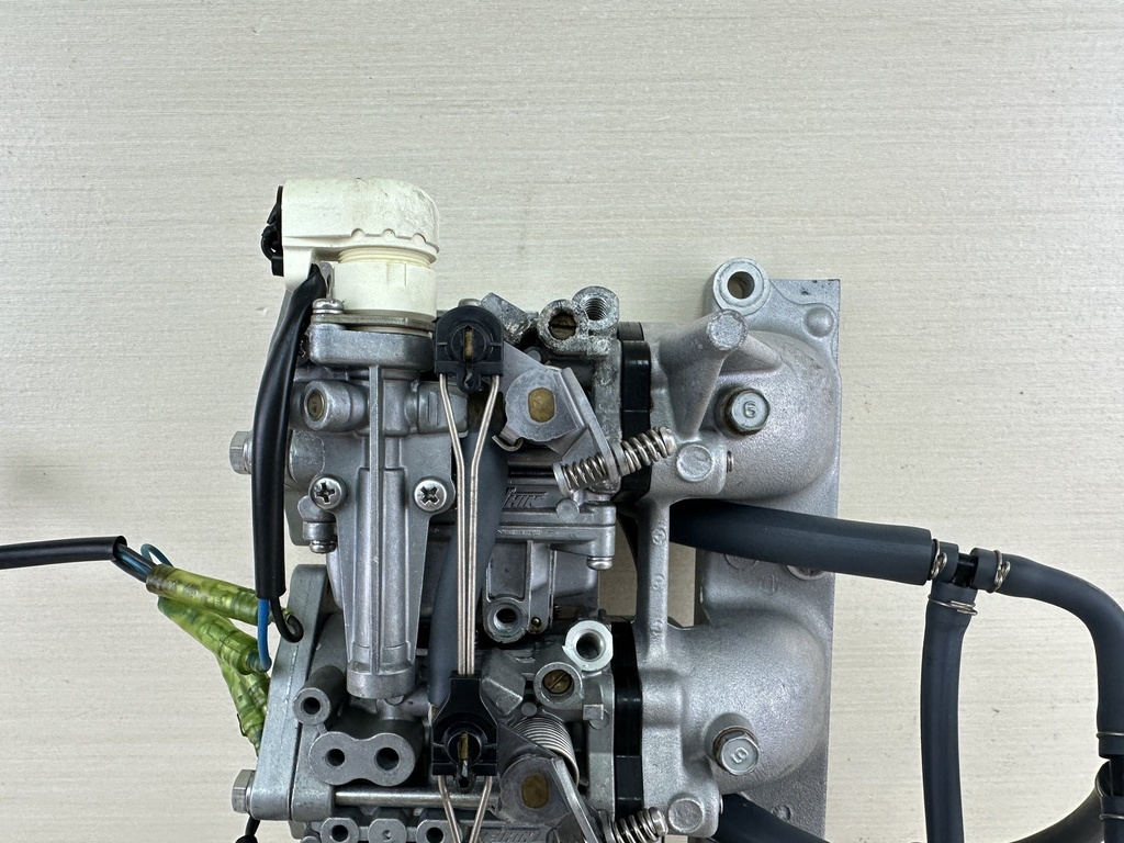 2003 Yamaha 80HP 4 Stroke Outboard Carburetor Set 1 2 3 4 Top Middle Bottom 