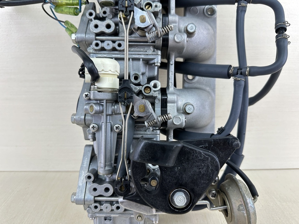 2003 Yamaha 80HP 4 Stroke Outboard Carburetor Set 1 2 3 4 Top Middle Bottom 