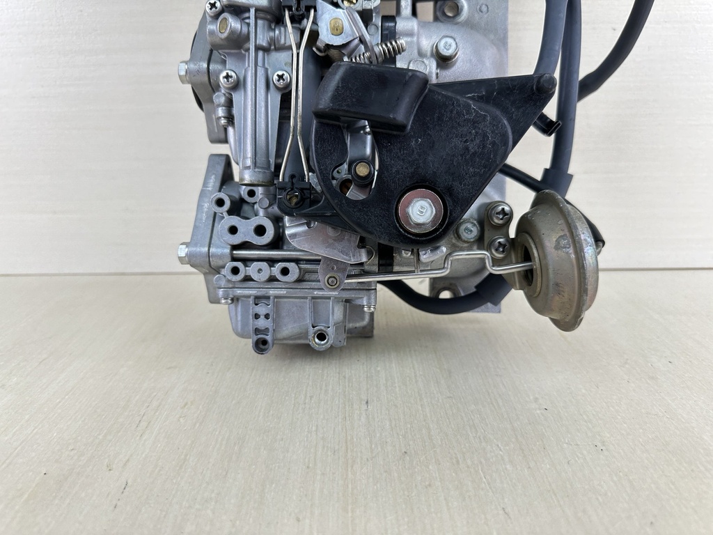 2003 Yamaha 80HP 4 Stroke Outboard Carburetor Set 1 2 3 4 Top Middle Bottom 