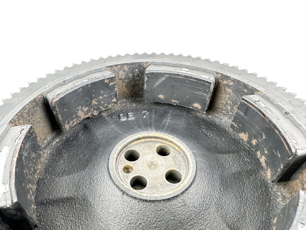 2002 Honda 50 HP 4 Stroke Outboard Flywheel 31100-ZV5-681ZA OEM