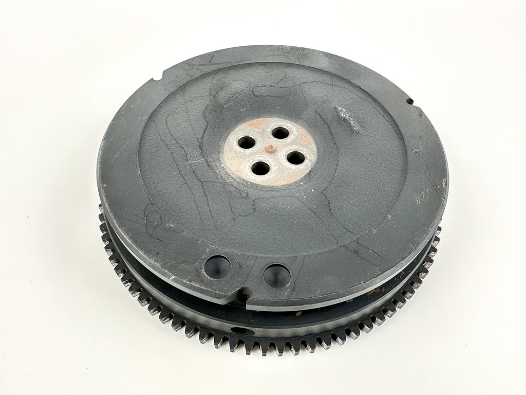 2002 Honda 50 HP 4 Stroke Outboard Flywheel 31100-ZV5-681ZA OEM