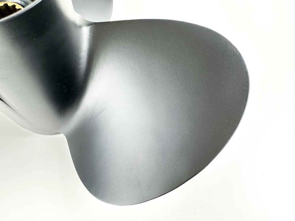 Yamaha Outboard SS Propeller Prop 11 3/4 x 12P Standard RH New