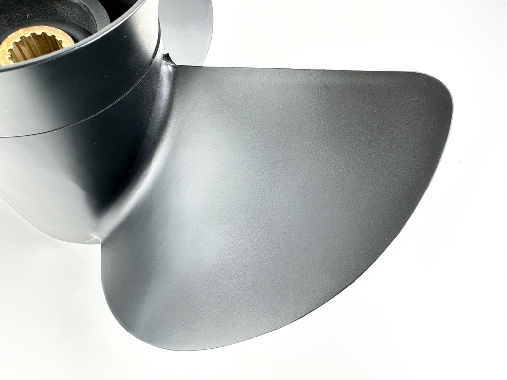 Yamaha Outboard Propeller Prop 14 1/2 x 17P Standard RH New