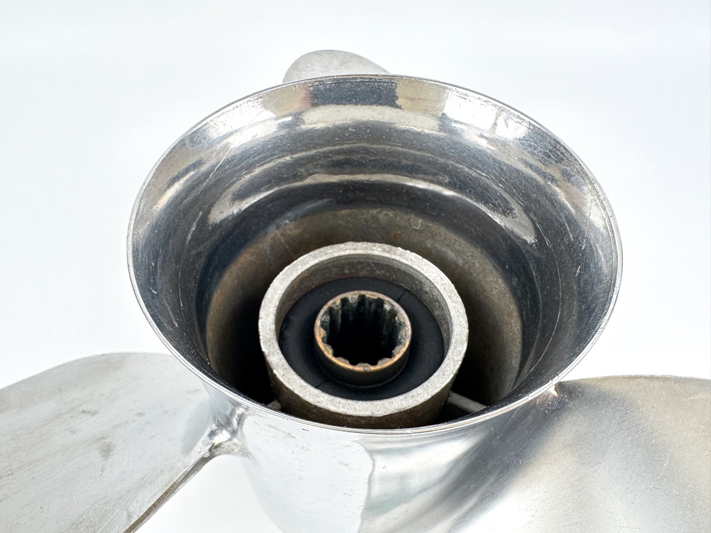Yamaha Outboard Turbo Prop 10 1/2 x 15 Stainless Steel Standard RH