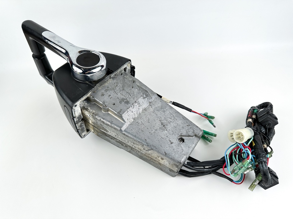 Yamaha Outboard Dual Twin 704 Remote Top Binnacle Control Box
