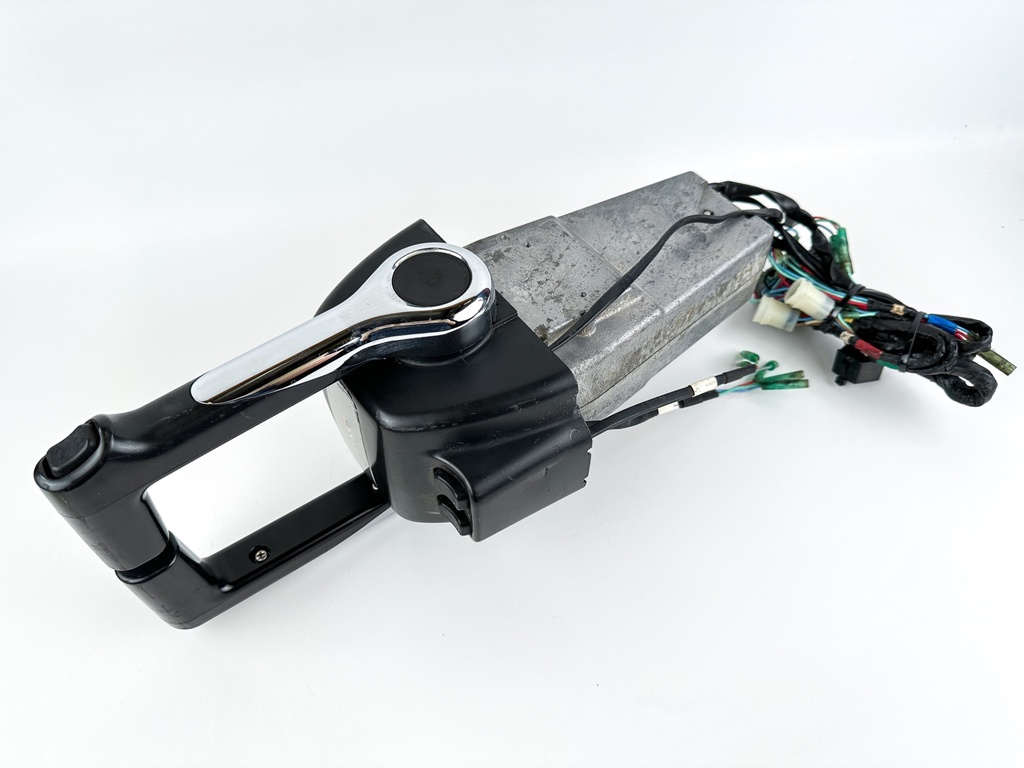 Yamaha Outboard Dual Twin 704 Remote Top Binnacle Control Box