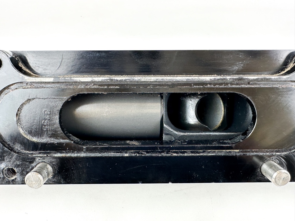 896500A01 Mercury 4 Stroke Outboard Verado L6 Steering Cylinder
