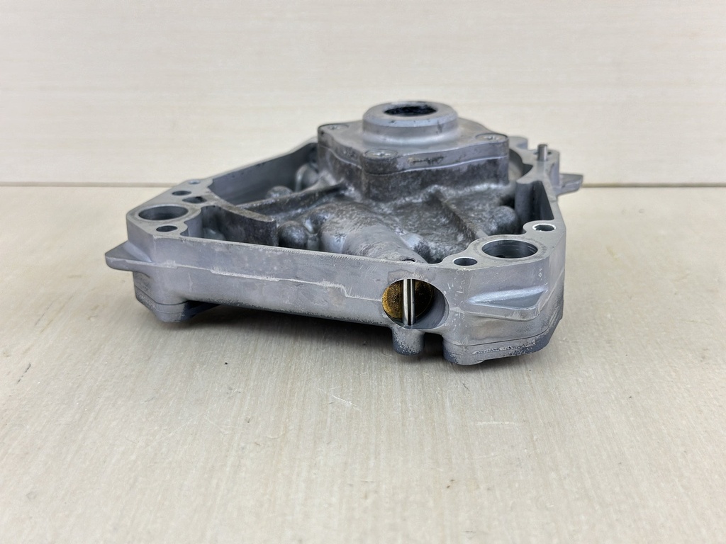 2003 Yamaha 80HP 4 Stroke Outboard Oil Pump Assembly 67F-13300-10-00