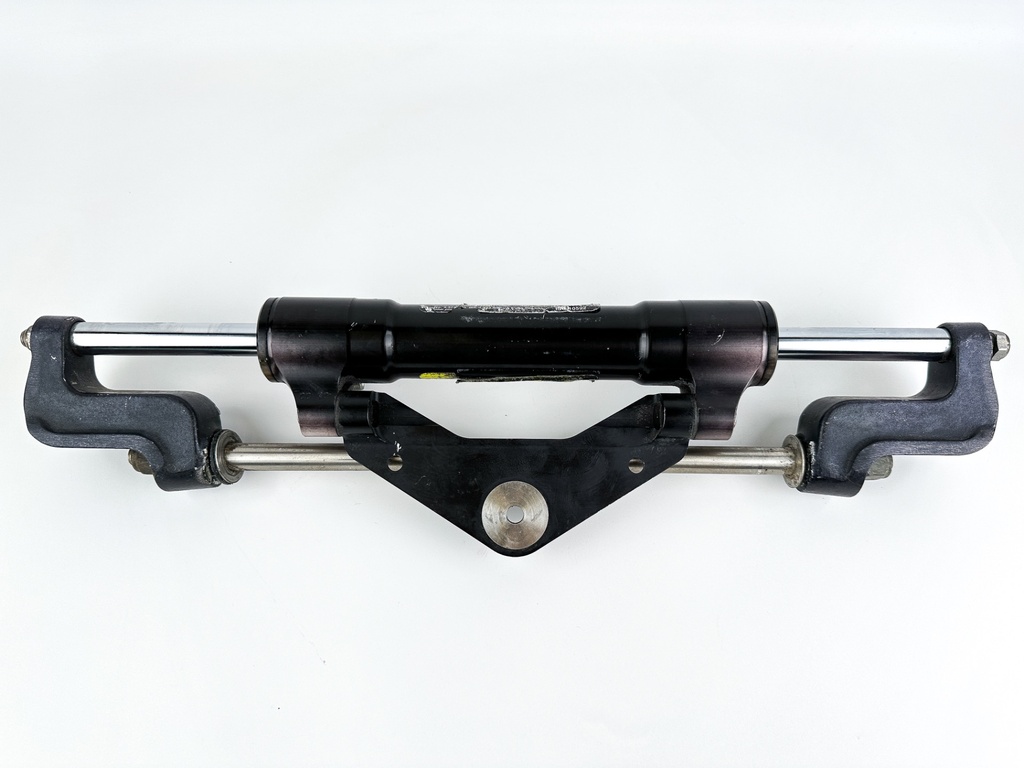 SeaStar Front Mount Outboard Hydraulic Steering Cylinder Assembly Ram HC5345