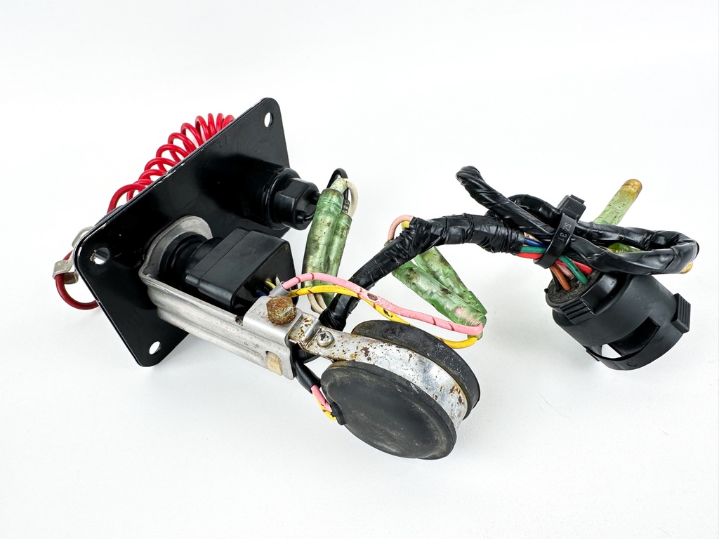 Yamaha Single Engine Key Switch With Key Assembly Panel