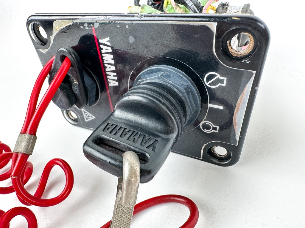Yamaha Single Engine Key Switch With Key Assembly Panel