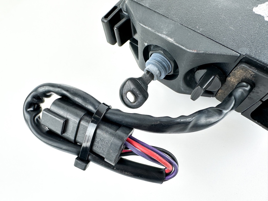 Evinrude Johnson OMC Outboard Side Mount Remote Binnacle Control Box W/ Key