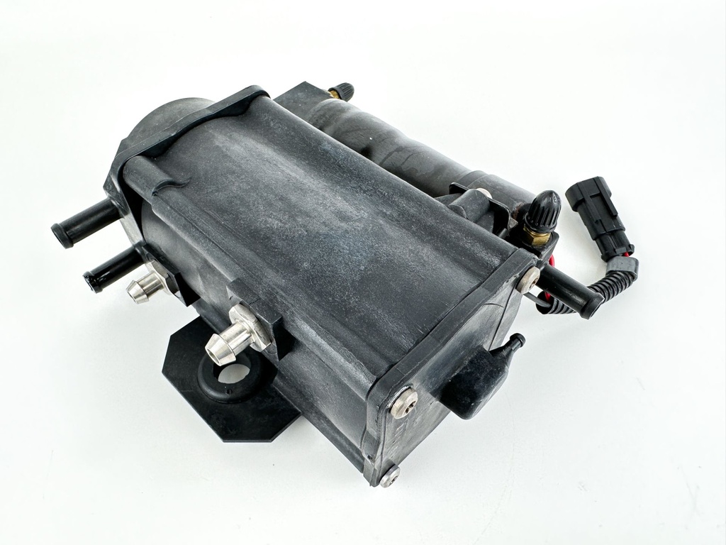 2014 Evinrude 200 HP 2 Stroke Outboard Vapor Separator Tank VST 5006063 OEM