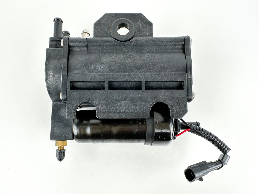 2014 Evinrude 200 HP 2 Stroke Outboard Vapor Separator Tank VST 5006063 OEM