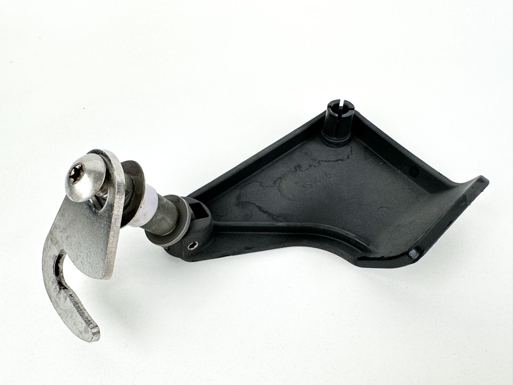 2014 Evinrude 200 HP 2 Stroke Outboard Port Latch Handle 5005707 OEM