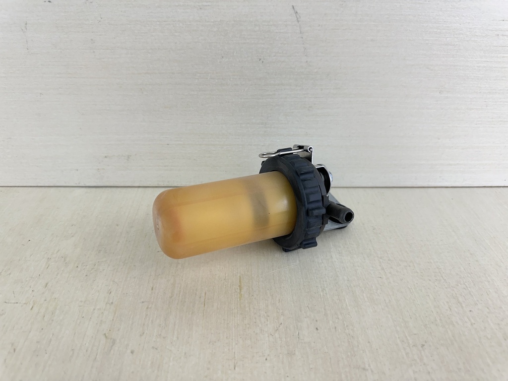 2011 Yamaha 150HP 4 Stroke Fuel Filter Assembly 6P3-24560-04-00