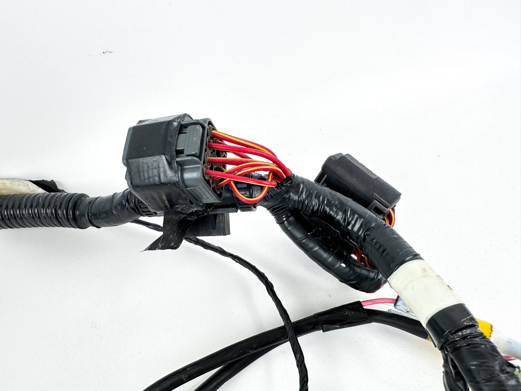 2005 Yamaha 115 HP 4 Stroke Outboard Engine Wire Harness 68V-82590-41-00 OEM