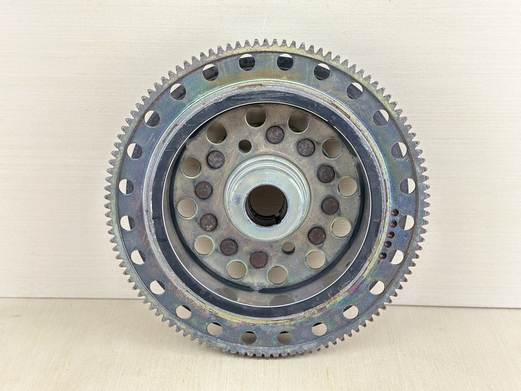 2006 Yamaha 150HP 4 Stroke Outboard Flywheel Rotor Assembly 63P-81450-00-00