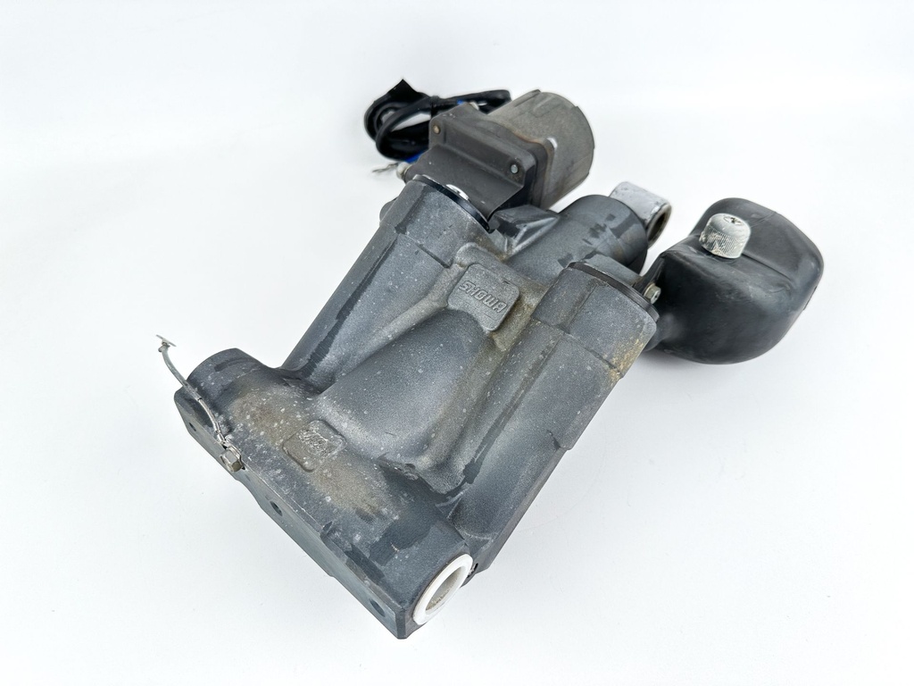 Yamaha F115 115 HP 4 Stroke Outboard Power Trim Tilt Unit 68V-43800-01-4D OEM