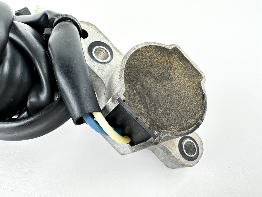 2010 Mercury 175 HP 4 Stroke Outboard Trim Sender Unit Sensor 896688001 OEM