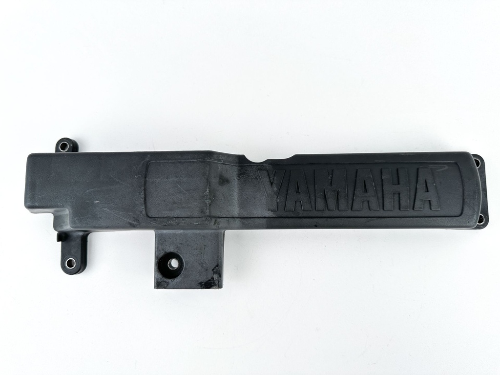 2005 Yamaha 115 HP 4 Stroke Outboard Ignition Coil Cover 67F-11192-01-00 OEM