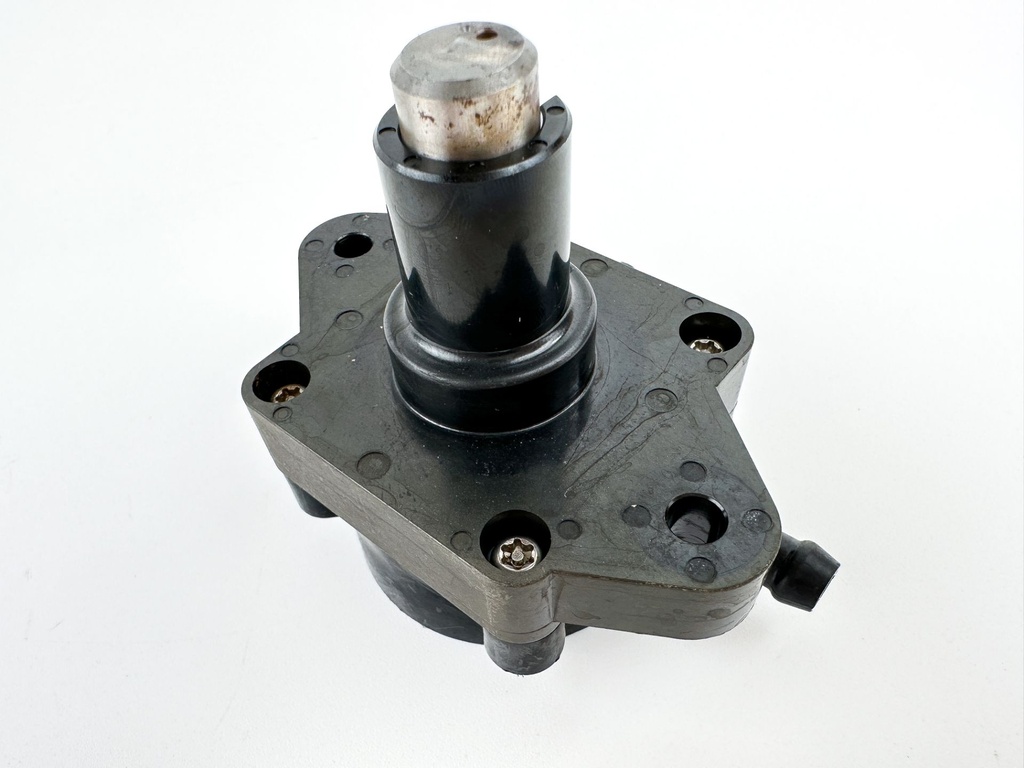 2006 Suzuki 90 HP 4 Stroke Outboard Fuel Pump 15100-90J11 OEM