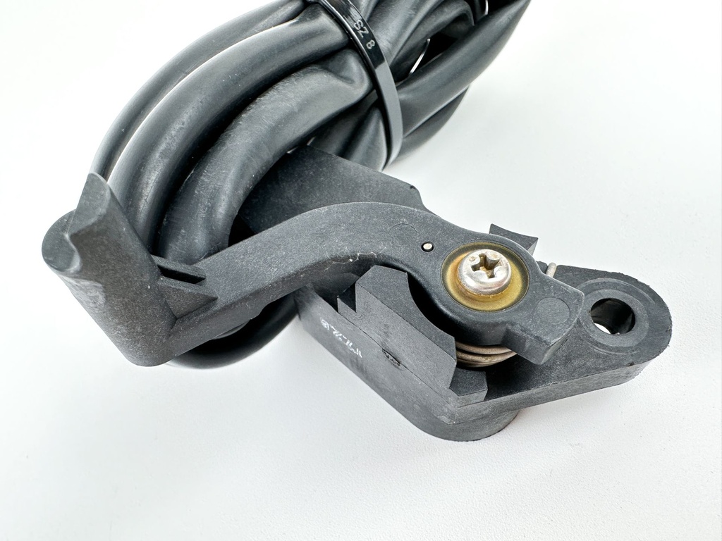 2006 Suzuki 90 HP 4 Stroke Outboard Trim Sender Unit Sensor 34801-99E05 OEM
