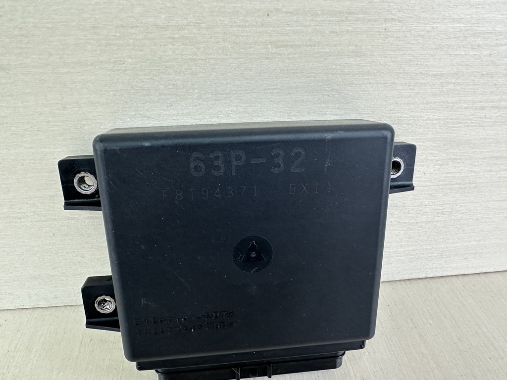 2006 Yamaha 150HP 4 Stroke Outboard ECU Engine Control Unit Assembly 63P-8591A-38-00