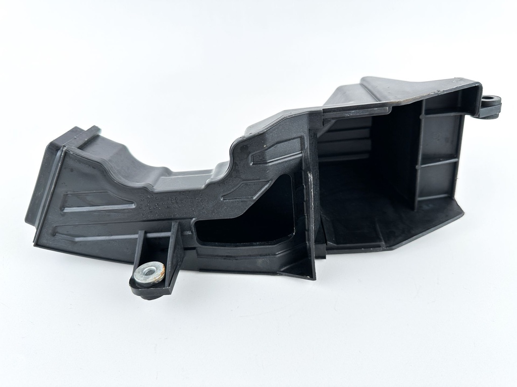 2006 Suzuki 90 HP 4 Stroke Outboard Intake Air Silencer Assembly 13810-90J01 OEM