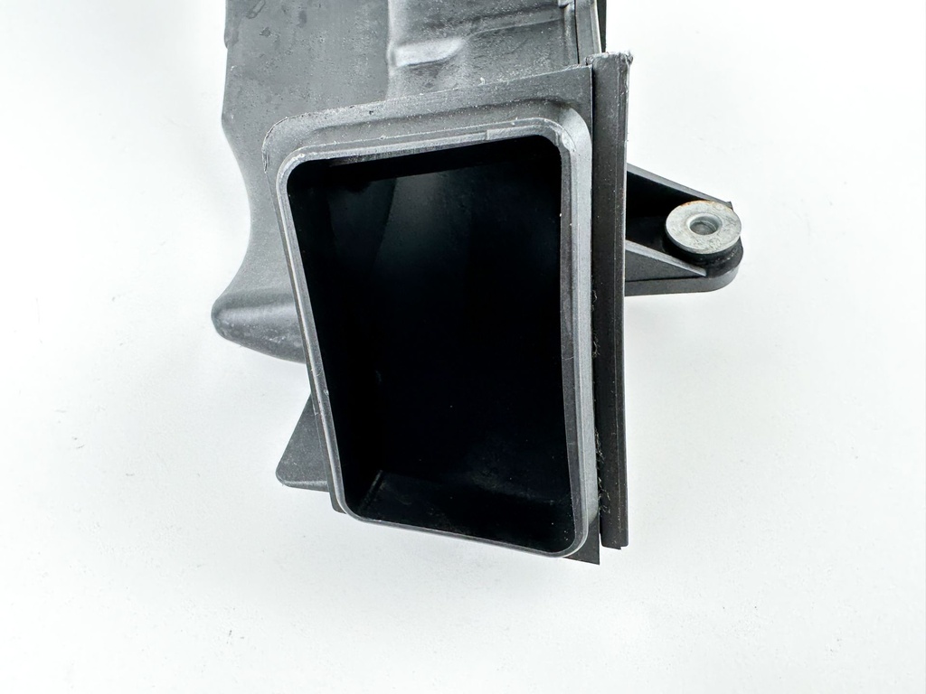 2006 Suzuki 90 HP 4 Stroke Outboard Intake Air Silencer Assembly 13810-90J01 OEM