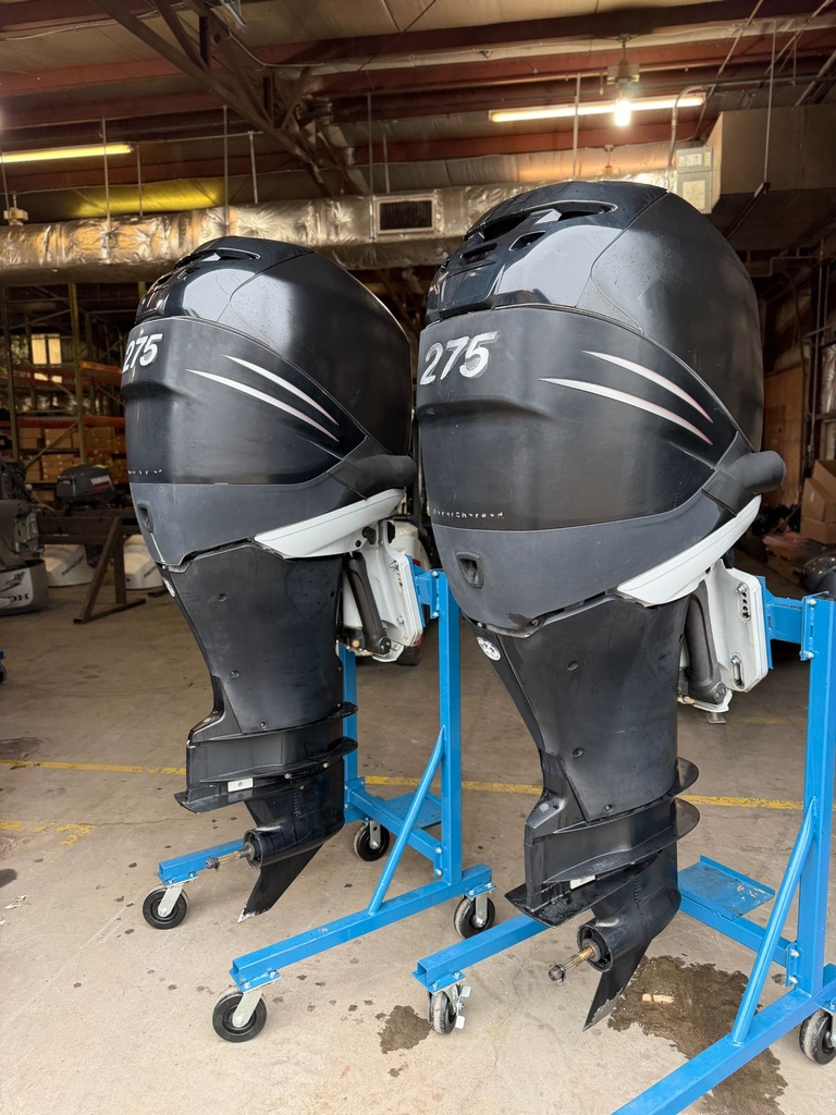 Twin Mercury 275HP Verado Outboard Engines - 30" Shaft - 545 Hours