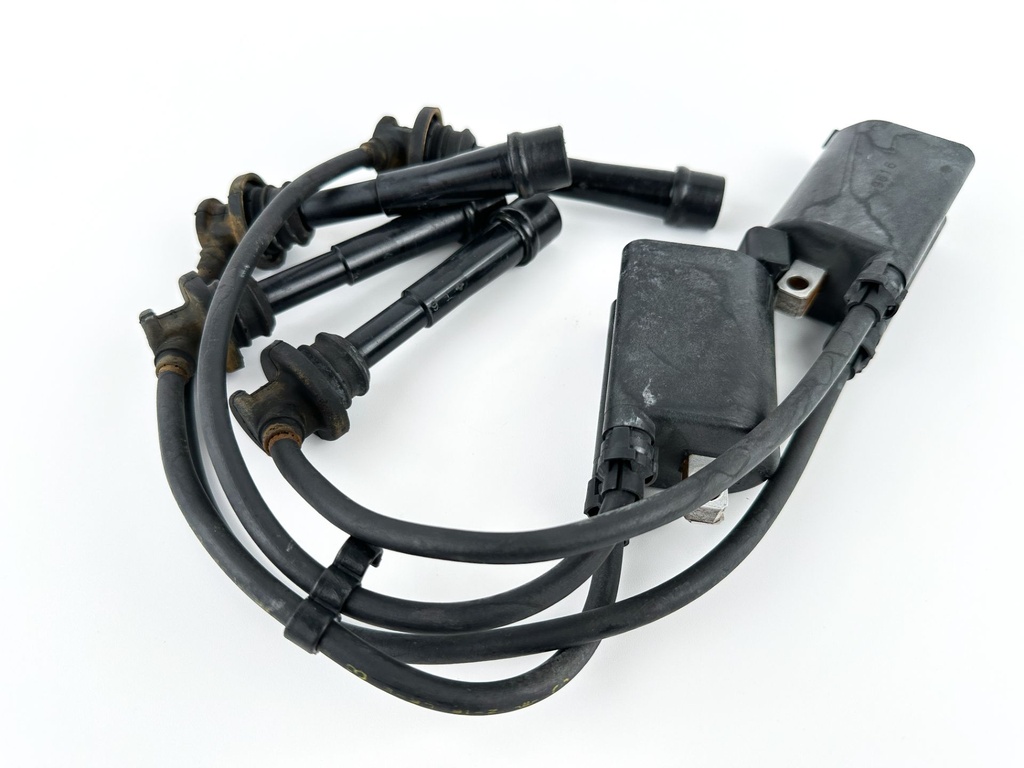 Suzuki DF 90 115 140 4 Stroke Outboard Ignition Coil Assembly Set With Wires