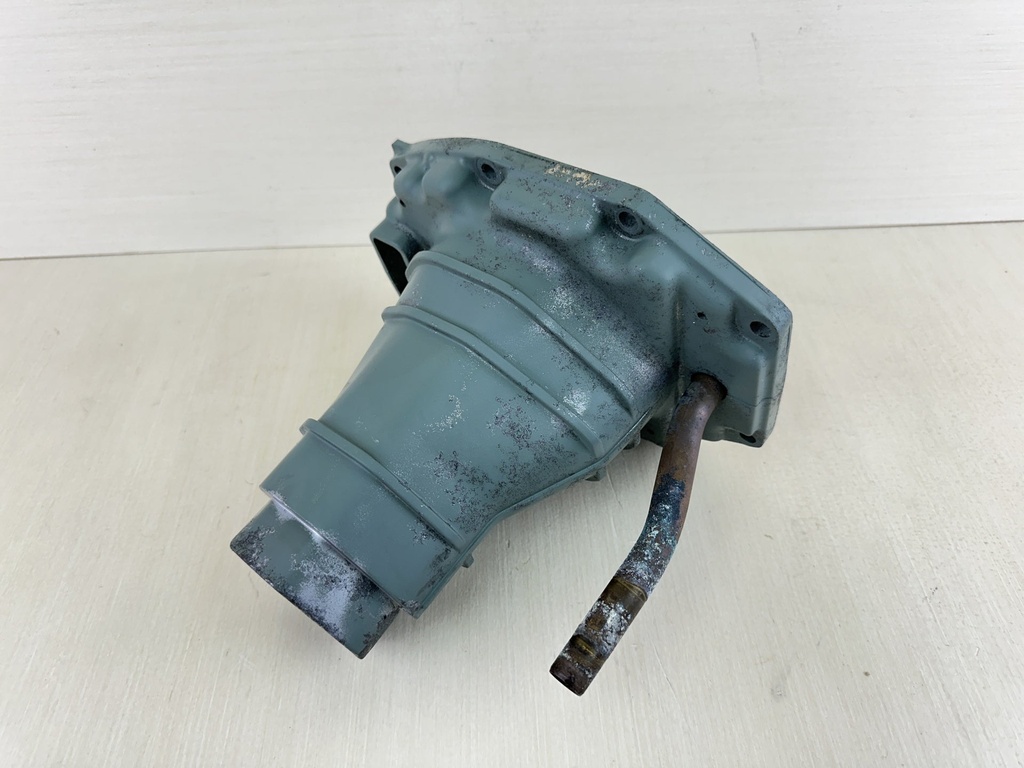 2006 Yamaha 150HP 4 Stroke Outboard Muffler Assembly 63P-14711-02-00