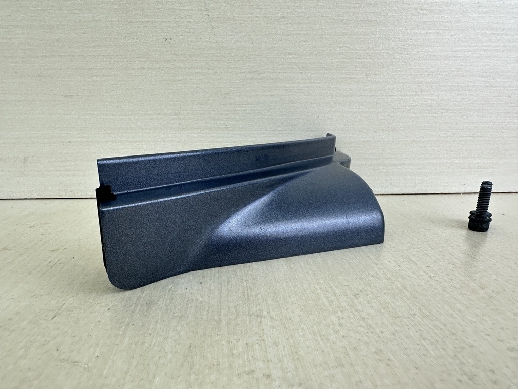 05 - 07 Yamaha 225 250HP 4 Stroke Outboard Cable Cover Plate Fitting 6P2-42738-00-8D