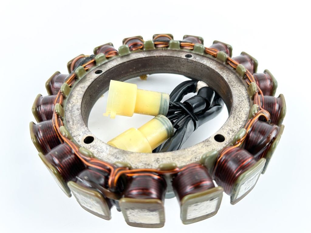 2024 Suzuki 250 HP 4 Stroke Outboard Stator Charging Coil 32120-93J01 OEM