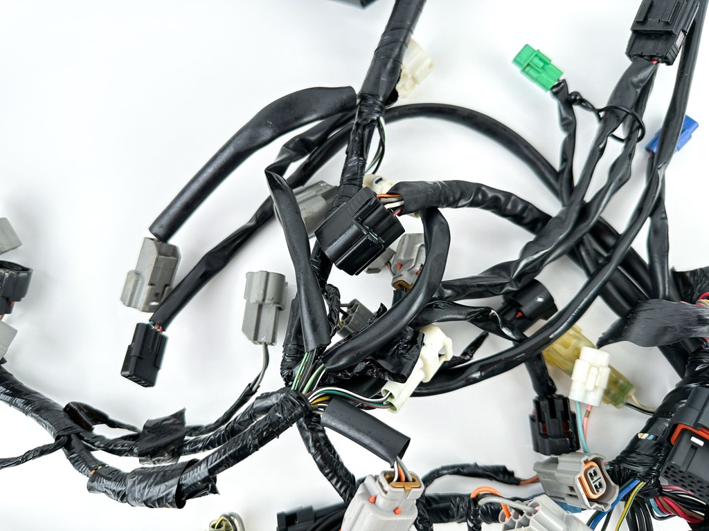 2024 Suzuki 250 HP 4 Stroke Outboard Engine Wire Harness 36610-93JR2 OEM