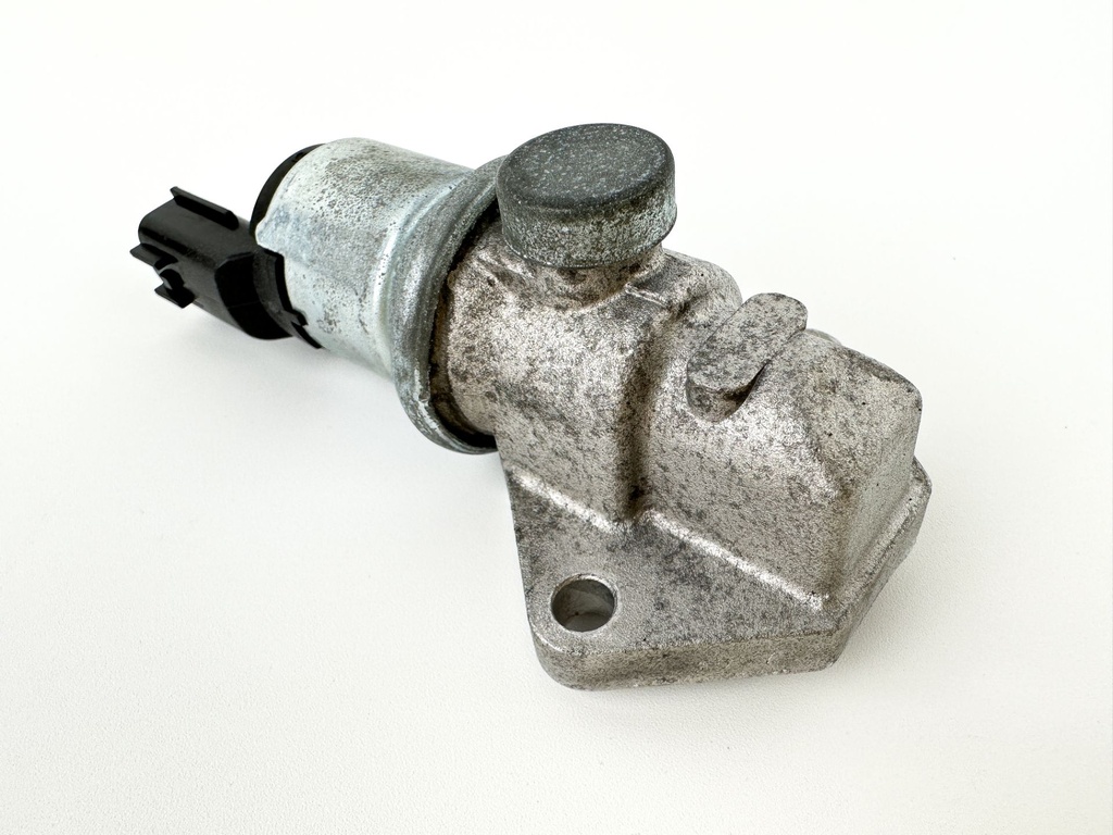 2005 Suzuki 115 HP 4 Stroke Outboard IAC Idle Air Control Valve 18137-77E00 OEM