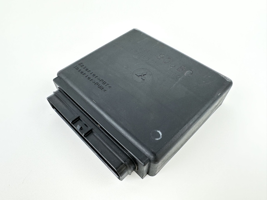 2005 Suzuki 115 HP 4 Stroke Outboard Engine Control Unit ECU 33920-90JB0 OEM
