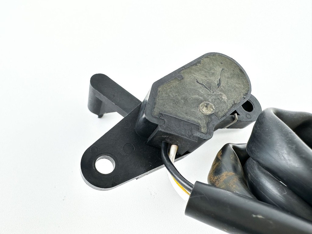 2005 Suzuki 115 HP 4 Stroke Outboard Trim Sender Unit Sensor 34801-99E05 OEM