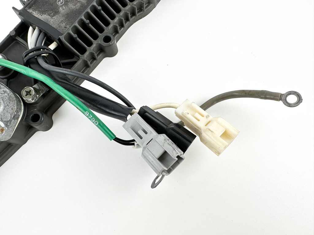 2005 Suzuki 115 HP 4 Stroke Outboard Rectifier & Regulator 32800-90J20 OEM