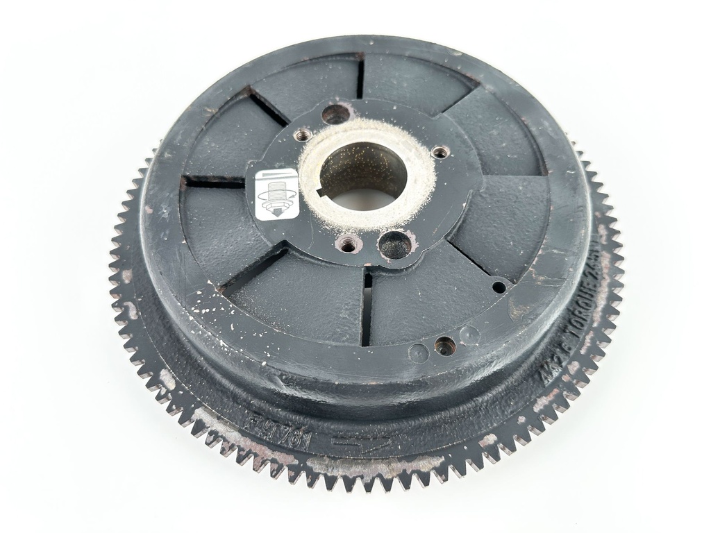 2005 Suzuki 115 HP 4 Stroke Outboard Flywheel 32102-92J10 OEM