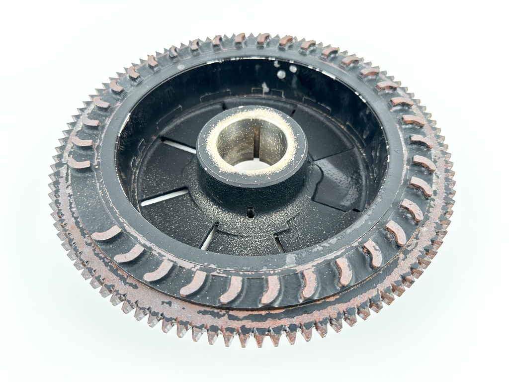 2005 Suzuki 115 HP 4 Stroke Outboard Flywheel 32102-92J10 OEM