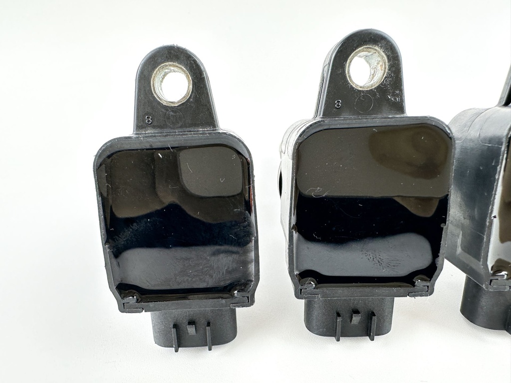 2009 Suzuki 90 HP 4 Stroke Outboard Ignition Coil Set 33410-87L00 OEM