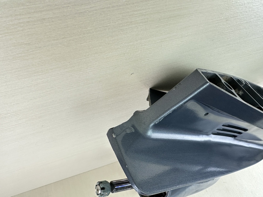 2006 Yamaha 150HP 4 Stroke Outboard 25" Lower Unit Gear Case RH 63P-45300-17-8D