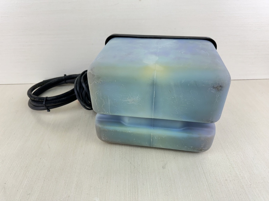 Evinrude Johnson OMC 2 Stroke Oil Tank Supply With Sensor 1.8 Gallon 5008617