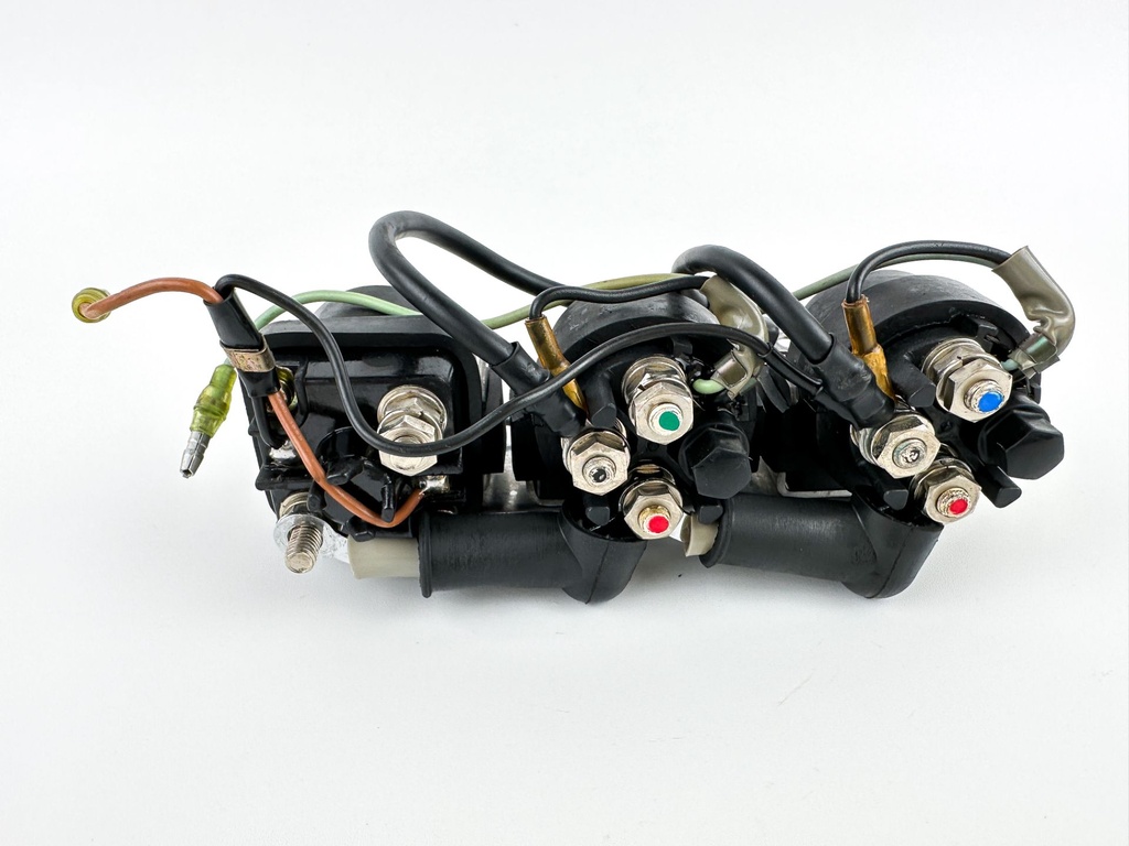 2001 Yamaha 115 HP 2 Stroke Outboard Start Trim Tilt Relay 6E5-81950-00-00 OEM