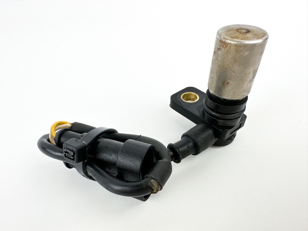 2008 Evinrude 200 HP 2 Stroke Outboard Crankshaft Position Sensor CPS 0587402 OEM
