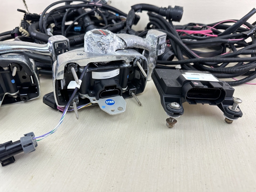 Mercury Verado Dual Station Controls DTS Rigging Single Engine