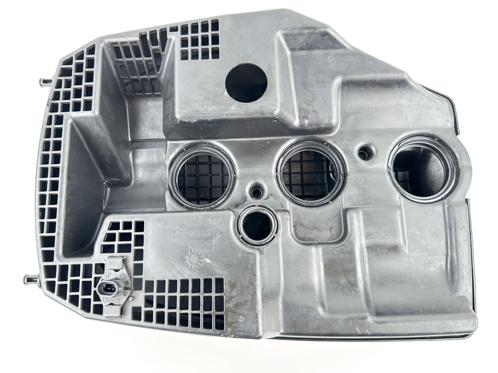2008 Evinrude 200 HP 2 Stroke Outboard Intake Air Silencer Assembly 5007623 OEM